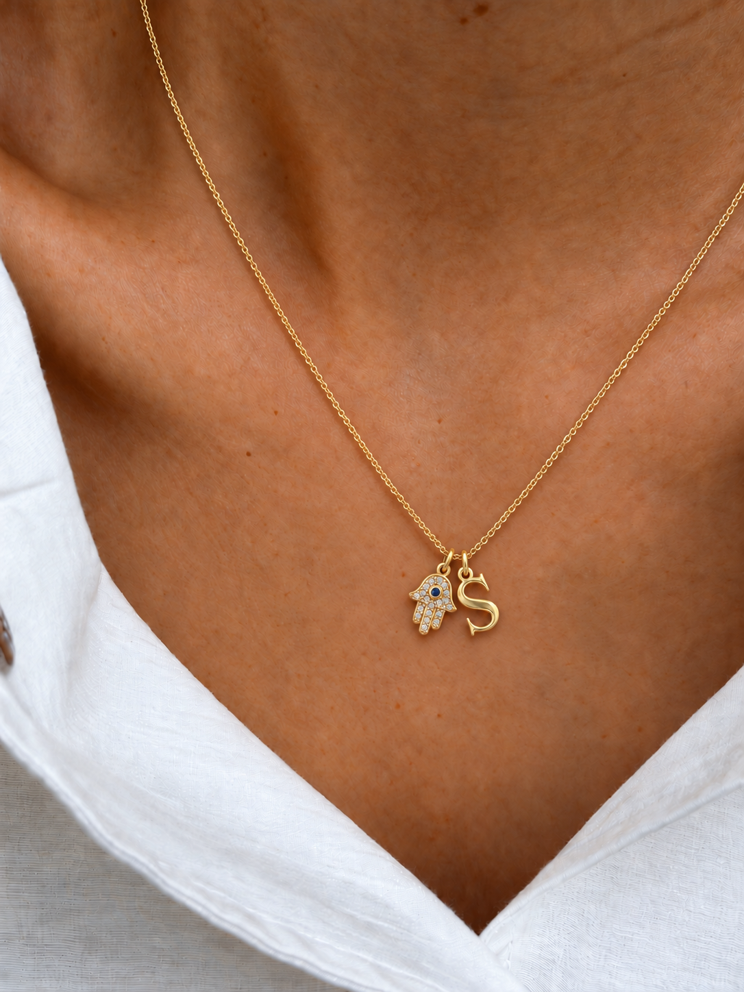 Harf Detaylı Hamsa Kolye