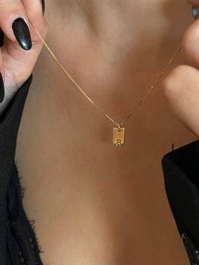 Harfli Küçük Plaka Kolye