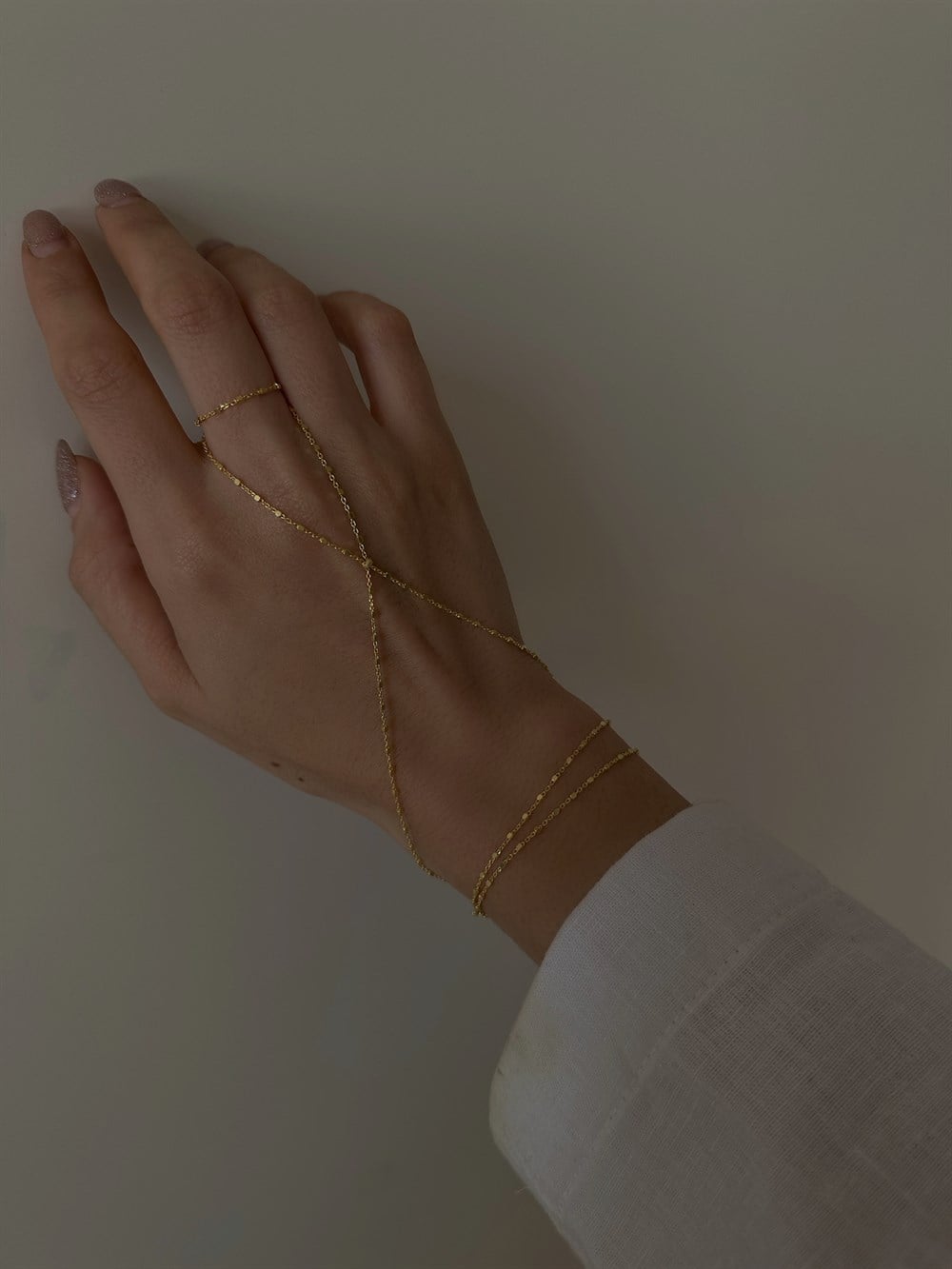 Arası Pullu Şahmeran