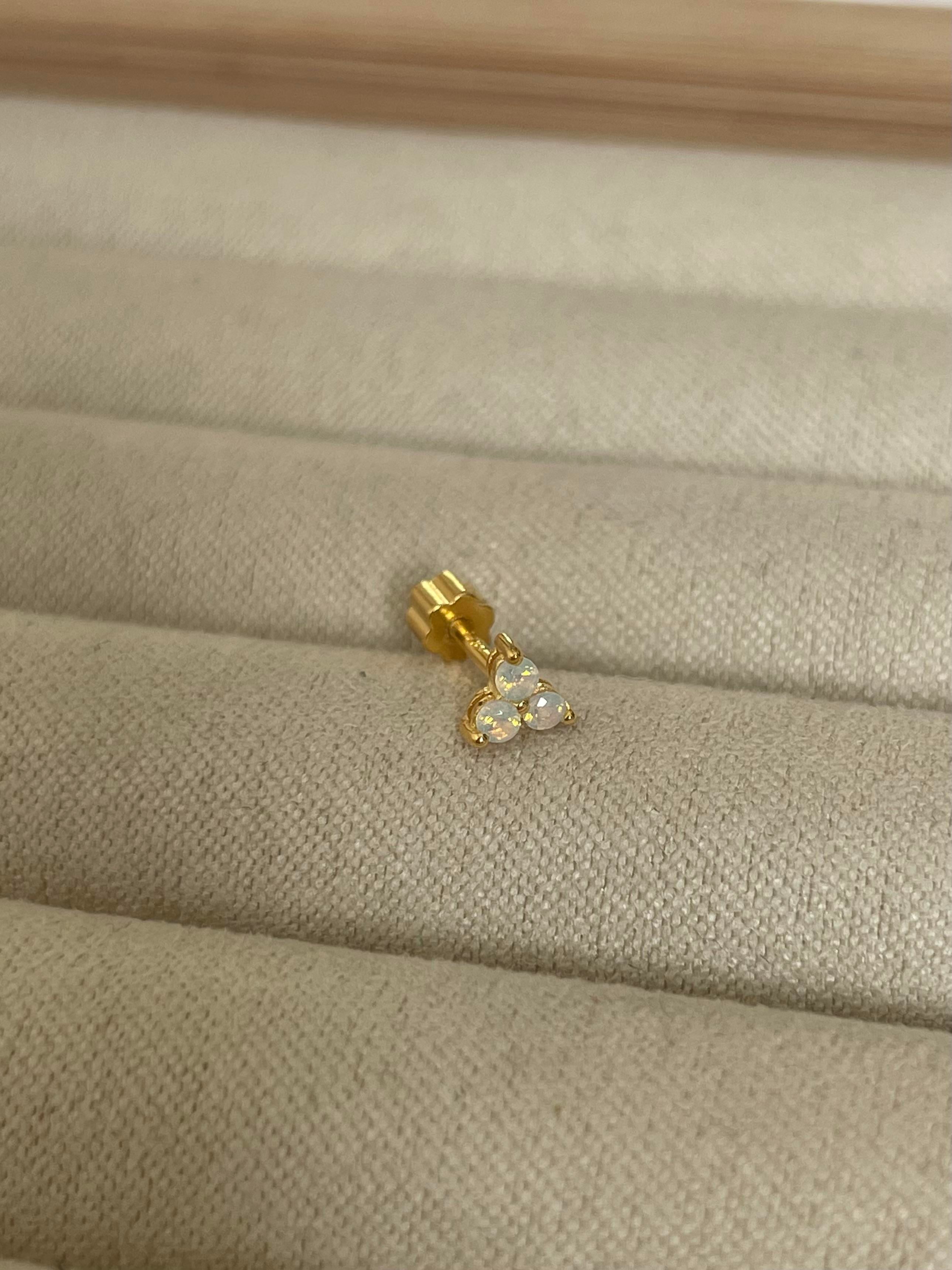 Ay Taşlı Üç Toplu Piercing