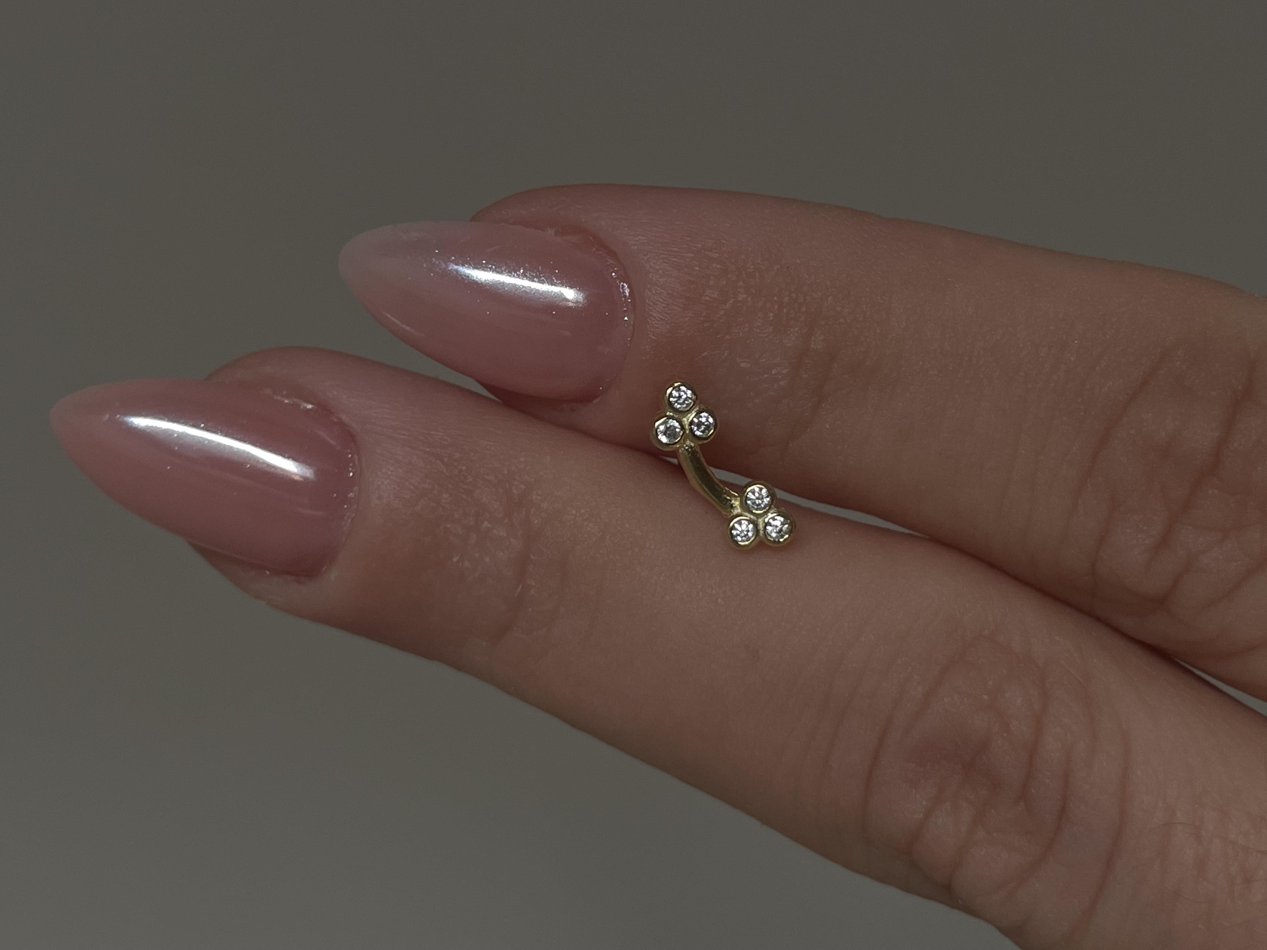 İki Tarafı Toplu Piercing