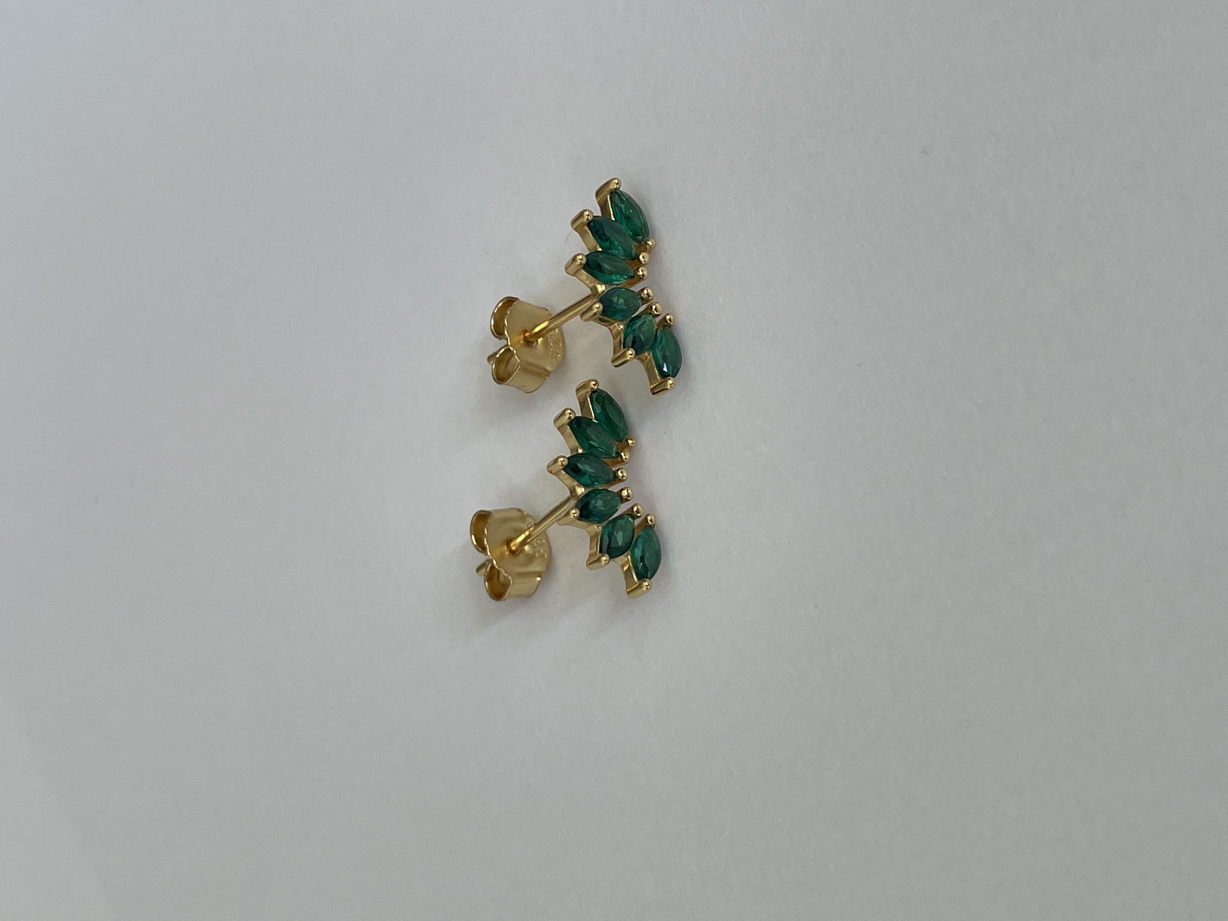 Renkli Taşlı Lotus Küpe