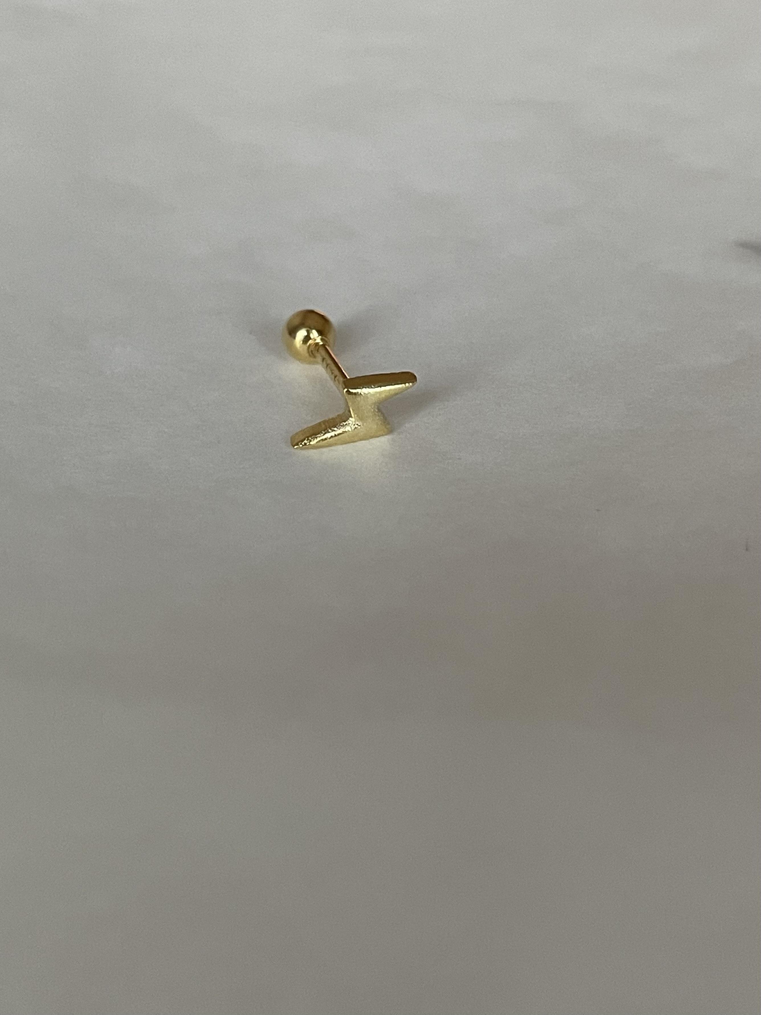 Şimşek Şekilli Piercing