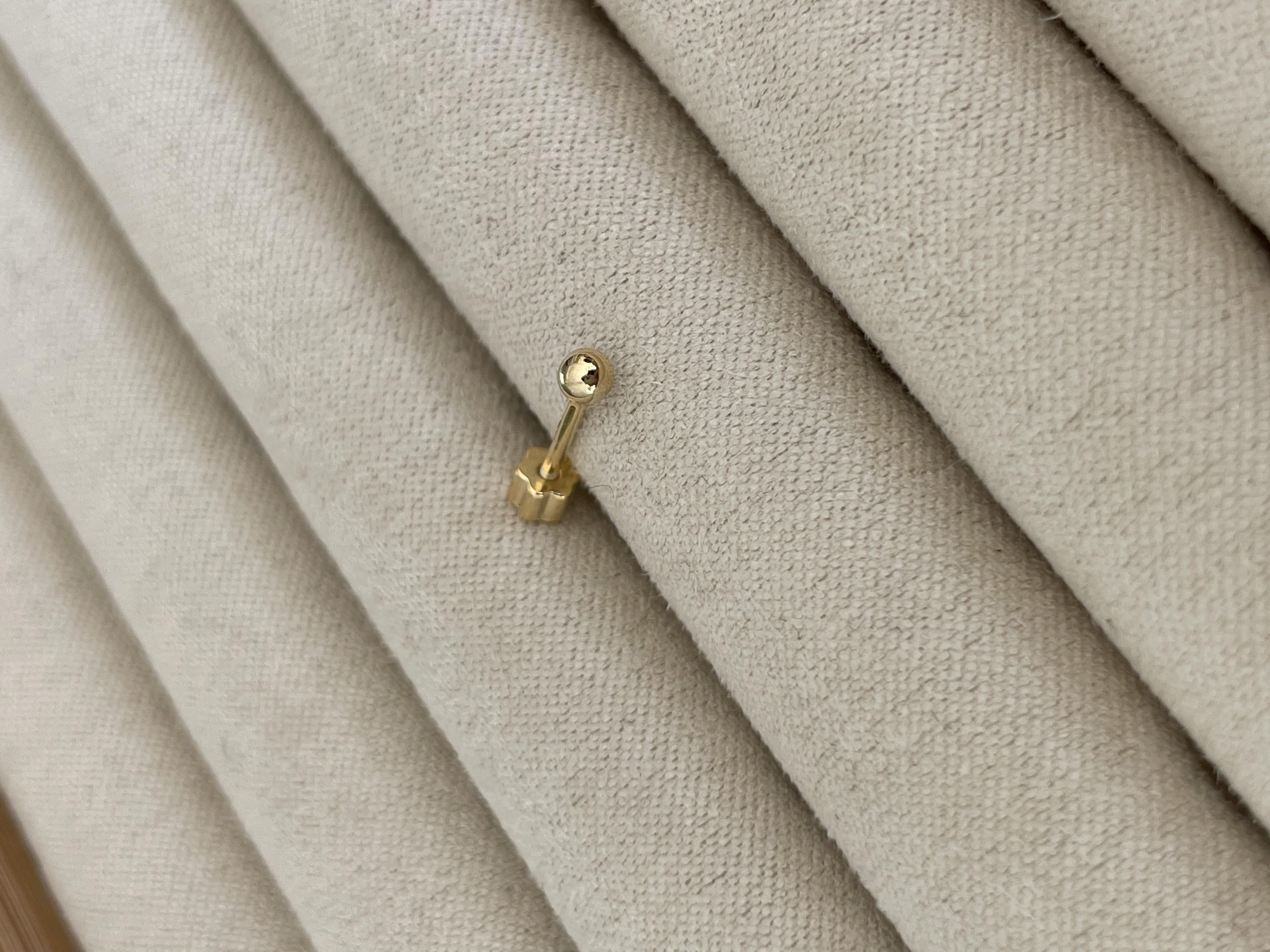 Top Şekilli Piercing