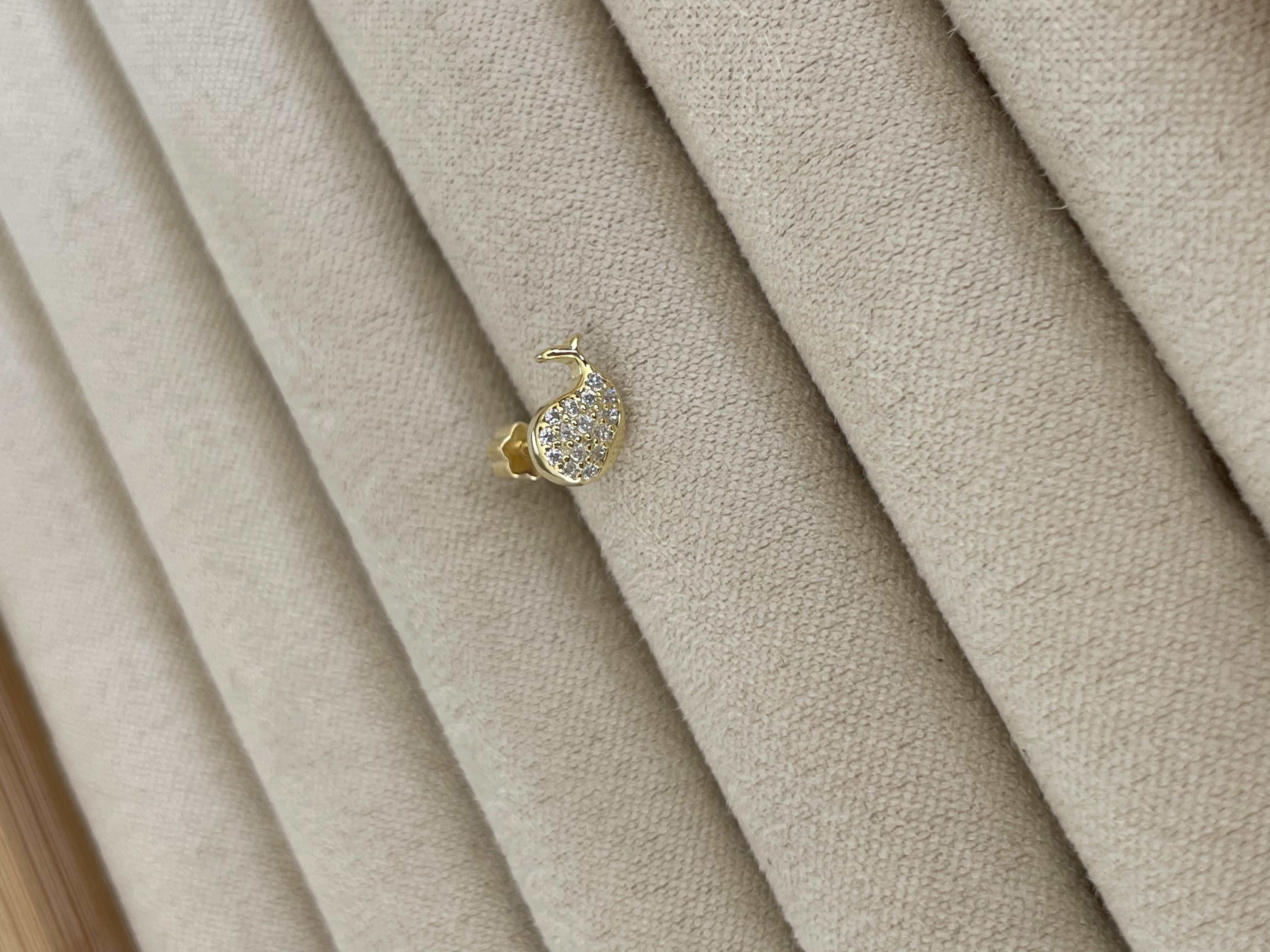 Üzeri Taşlı Yunus Piercing