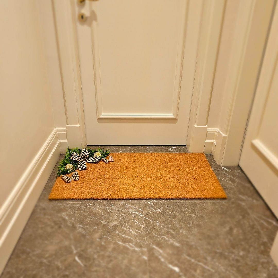 Özel Tasarım Kelebek Objeli Mackenzie-Childs Kurdeleli Paspas Büyük Boy Model 2