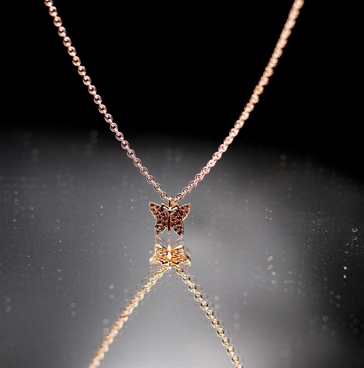 925 Ayar Gümüş Rose Gold Zirkon Kelebek Model Kadın Kolye Enderşah
