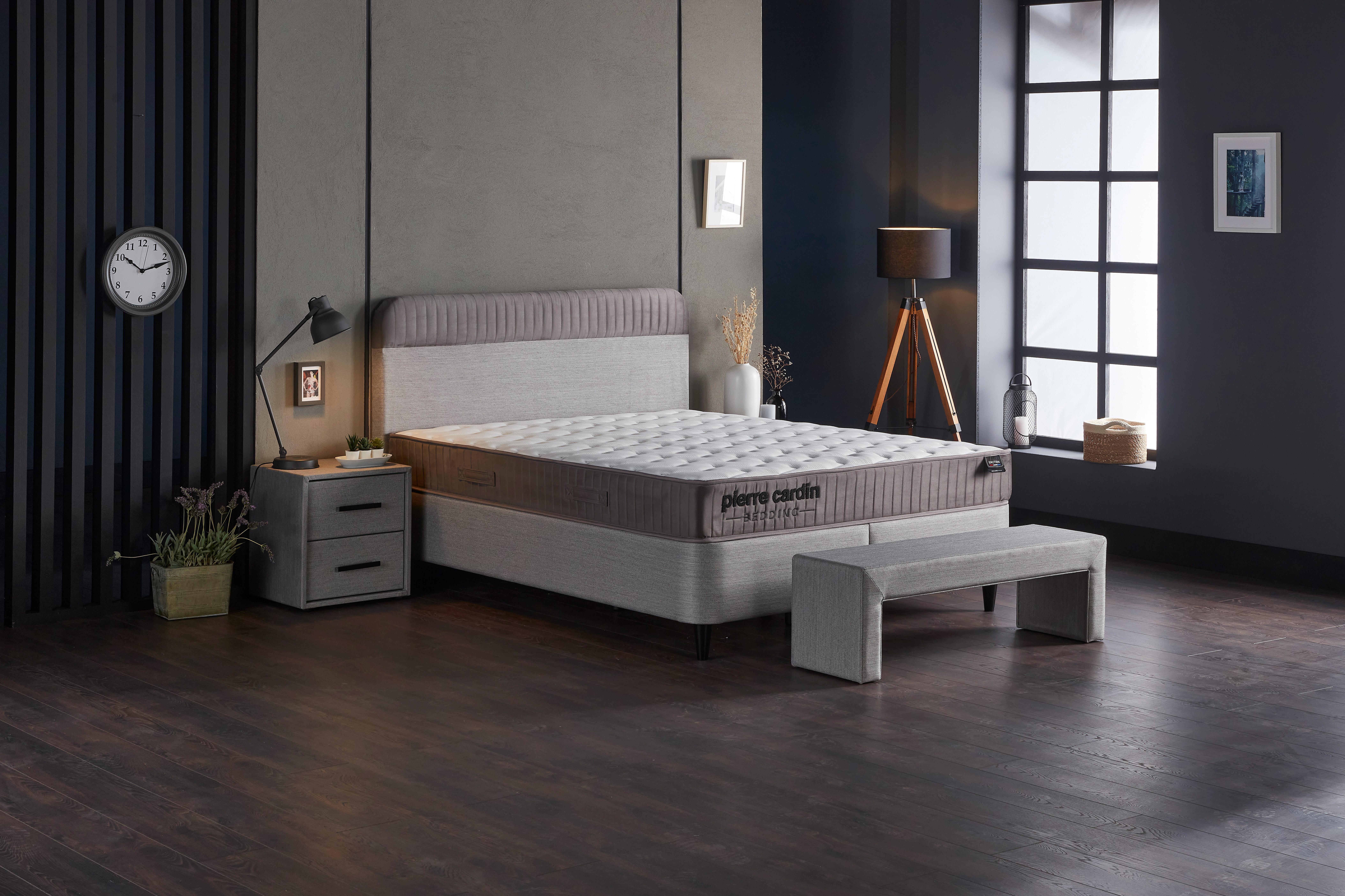 Yatak Baza Başlık SetPierre CardinPierre CardinEmotion Set