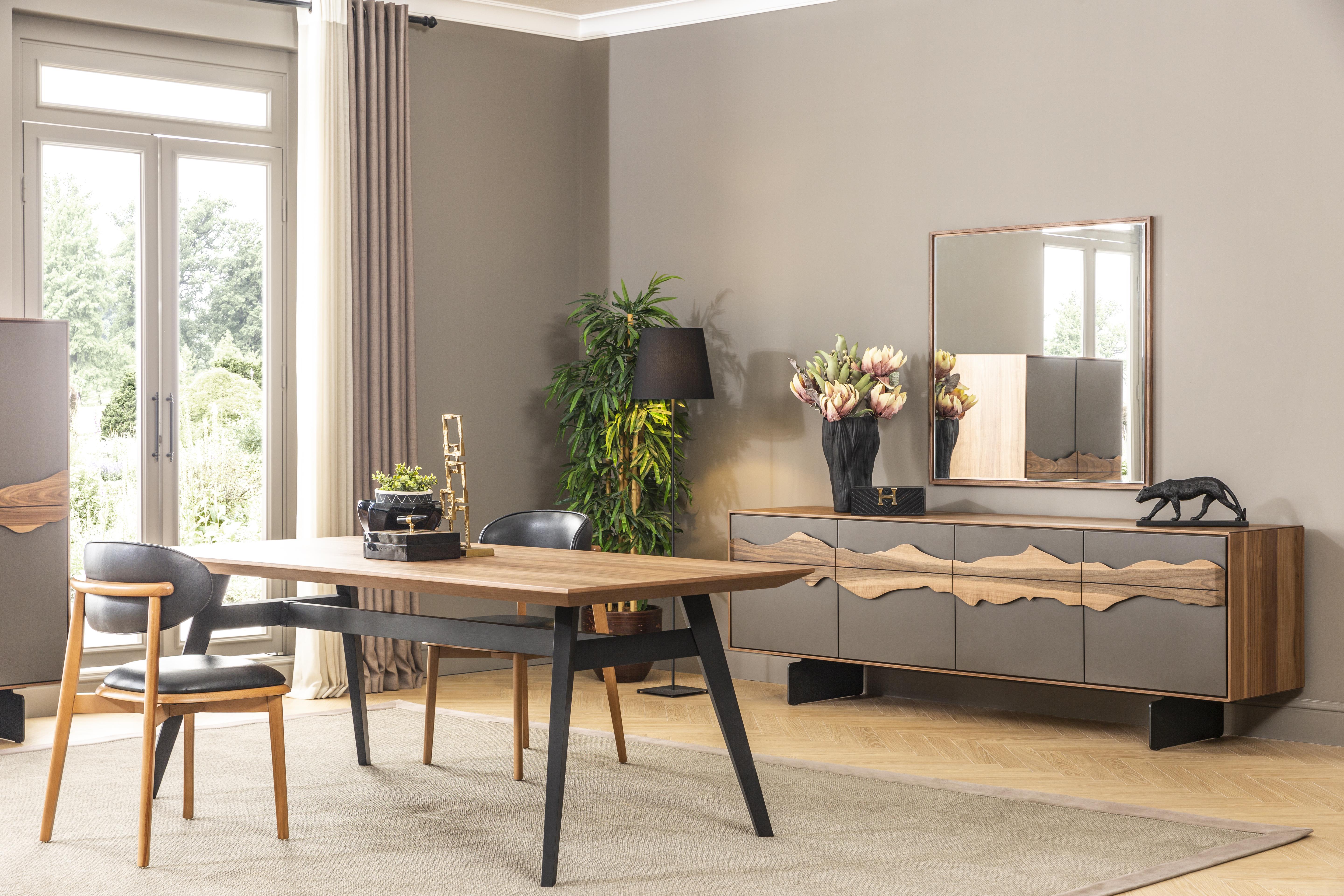 Modern Yemek Odası TakımlarıDOSSİLİFEDOSSİLİFELudavico Yemek Odası Takımı