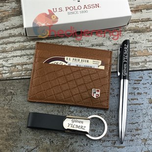U.S. Polo Assn. Deri Kartlık İsme Özel Anahtarlık ve Kalem Seti PLCUZ7669
