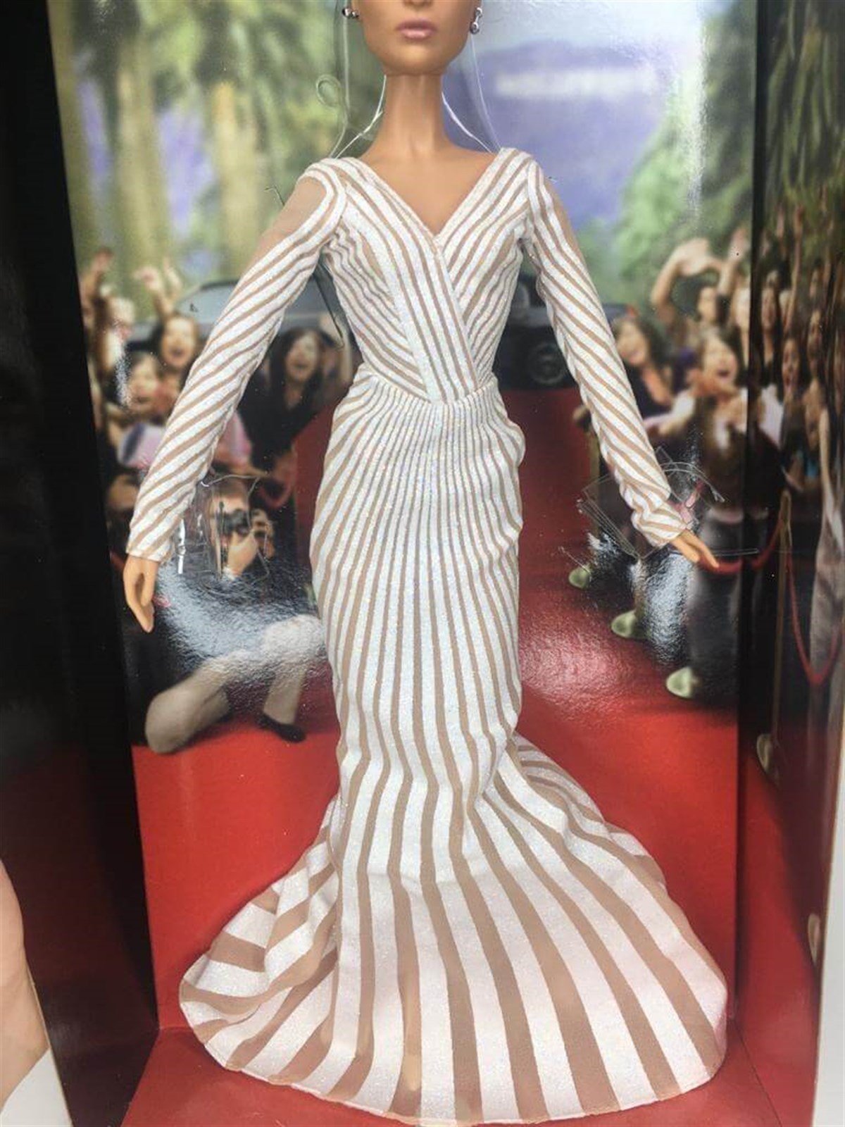 2.El Orijinal Jennifer Lopez Barbie İmza Serisi Koleksiyon Bebeği en uygun  fiyatlarla Dobişko Oyuncak'ta!