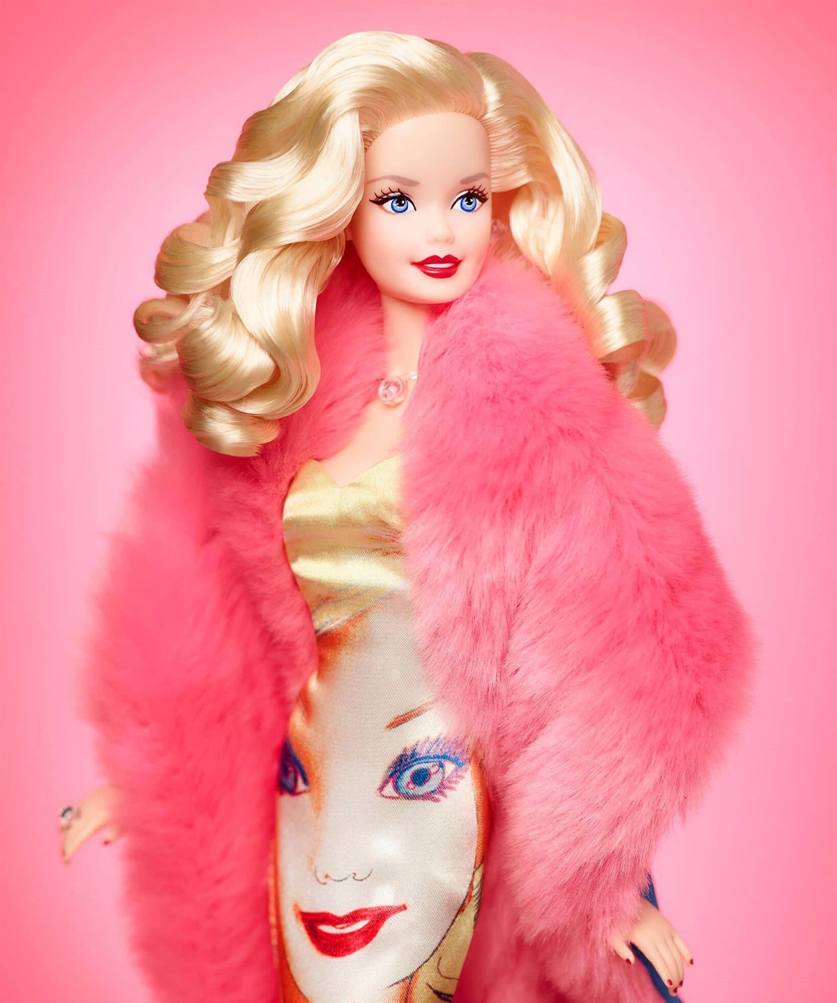 Barbie İmza Serisi Andy Warhol Gold Label Özel Seri en uygun fiyatlarla  Dobişko Oyuncak'ta!