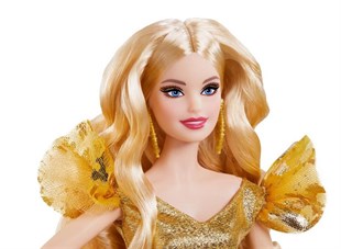 Barbie 2020 Mutlu Yıllar Bebeği Yılbaşı Bebeği en uygun fiyatlarla Dobişko  Oyuncak'ta!
