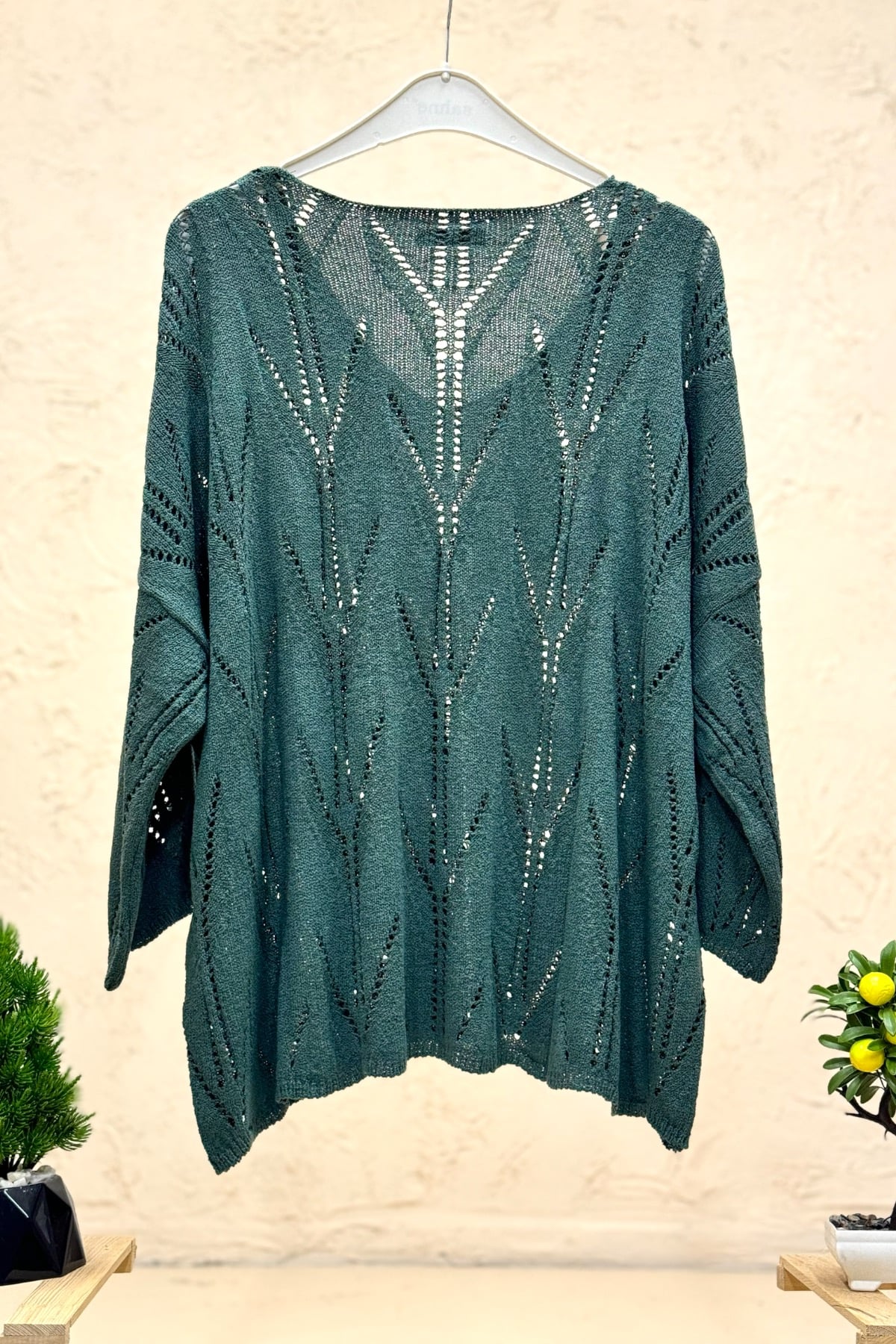 Ajurlu V Yaka Yarasa Merserize Bluz