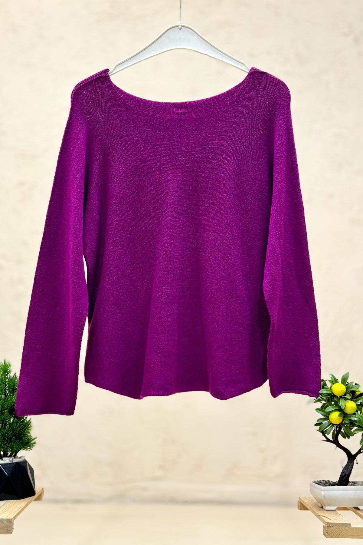 Kayık Yaka Düz Angora İthal Bluz