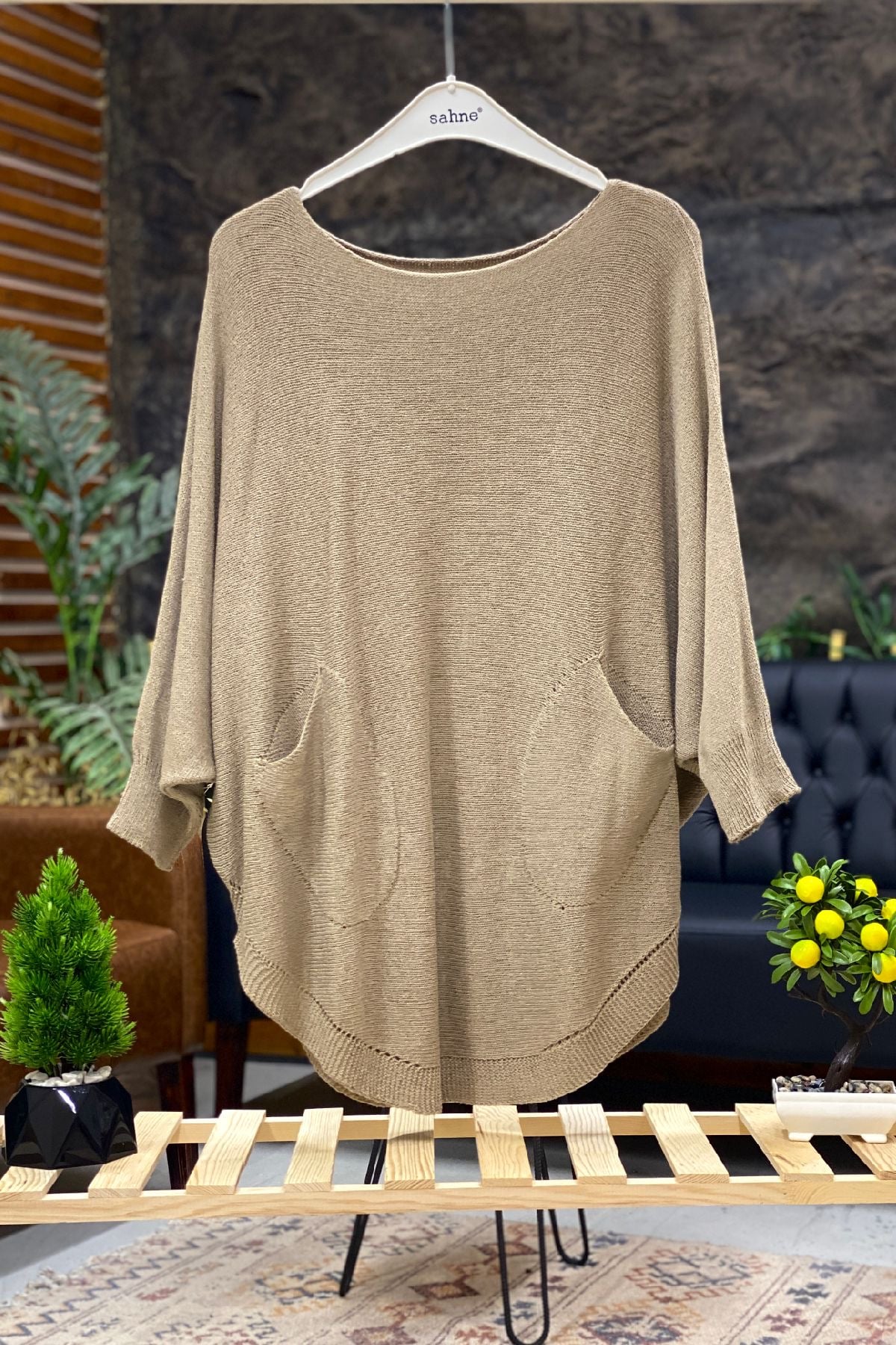Bat Double Pocket Mercerized Tunic Blouse