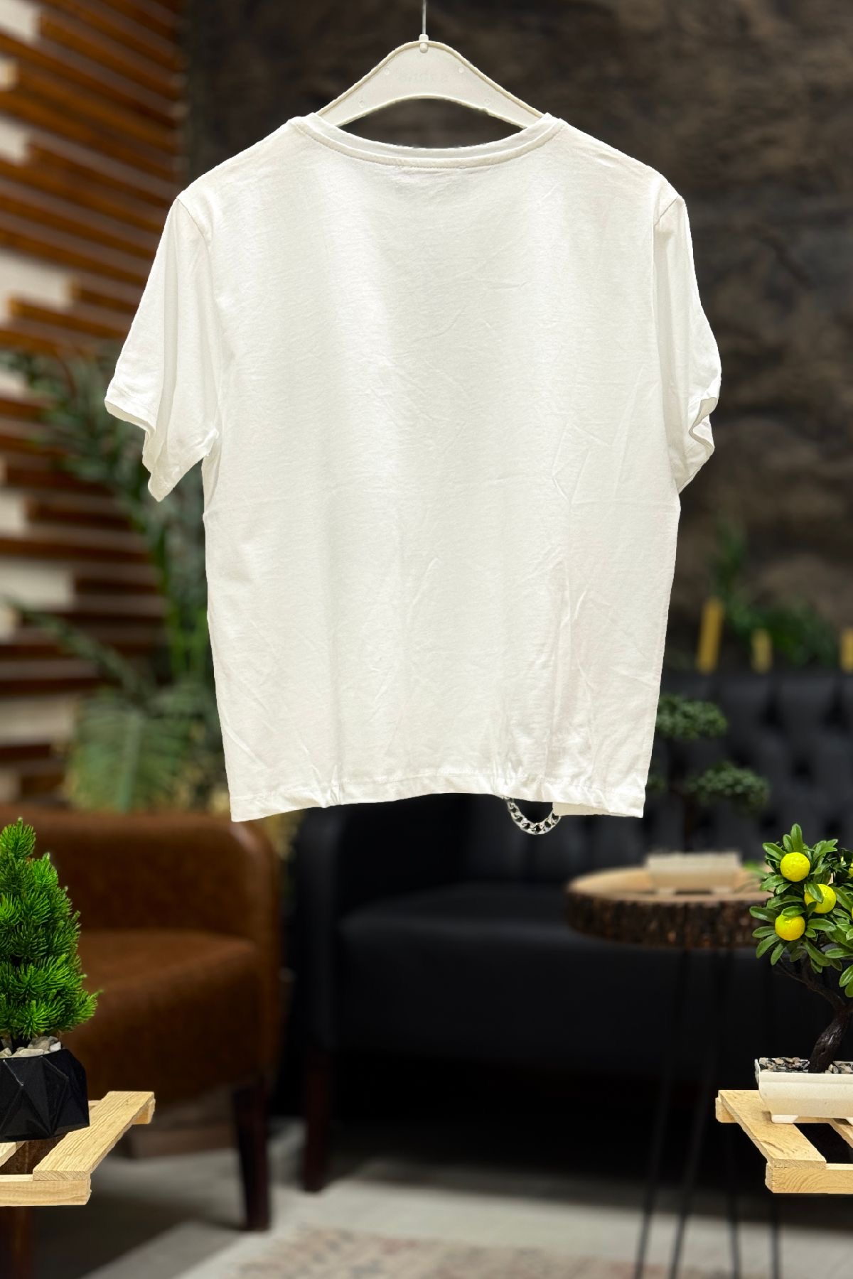 Zincir Detaylı Baskılı Kısa Kol PenyeTshirt