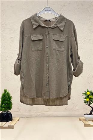 Linen Shirt with Double Pockets and Buttons on the Sides