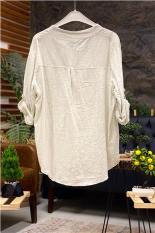 Linen blouse with dominant collar buttons