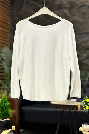 Kayık Yaka Düz Angora İthal Bluz