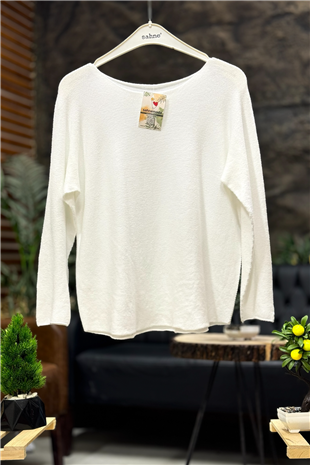 Kayık Yaka Düz Angora İthal Bluz