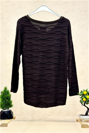 Kırık Çizgi Desen Yaka Simli İthal Bluz