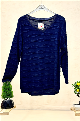 Kırık Çizgi Desen Yaka Simli İthal Bluz