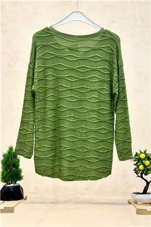 Kırık Çizgi Desen Yaka Simli İthal Bluz