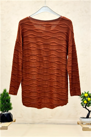 Kırık Çizgi Desen Yaka Simli İthal Bluz