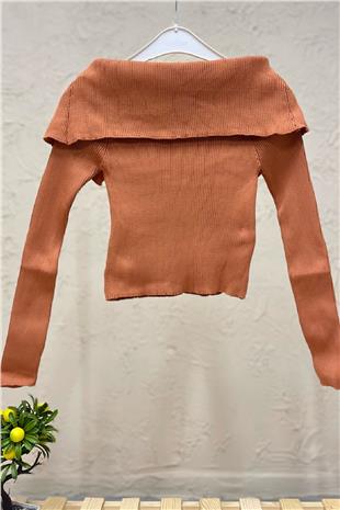 Handkerchief Collar Long Sleeve Sweater
