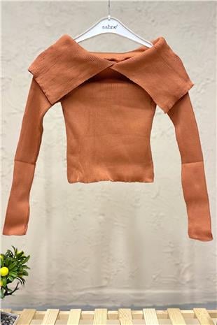Handkerchief Collar Long Sleeve Sweater