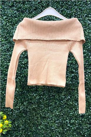 Handkerchief Collar Long Sleeve Sweater