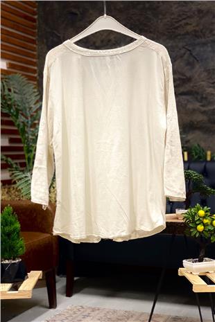 Linen judge collar shirt with sequins on collar and button place