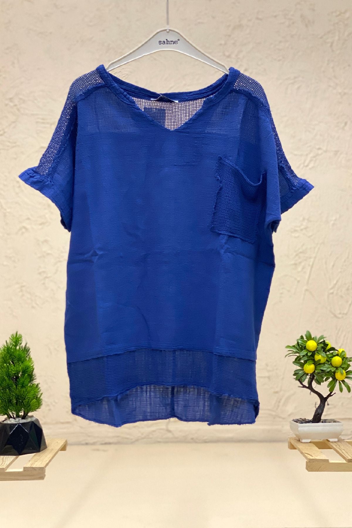 Judge Collar Shoulder Pocket Mesh Linen Blouse