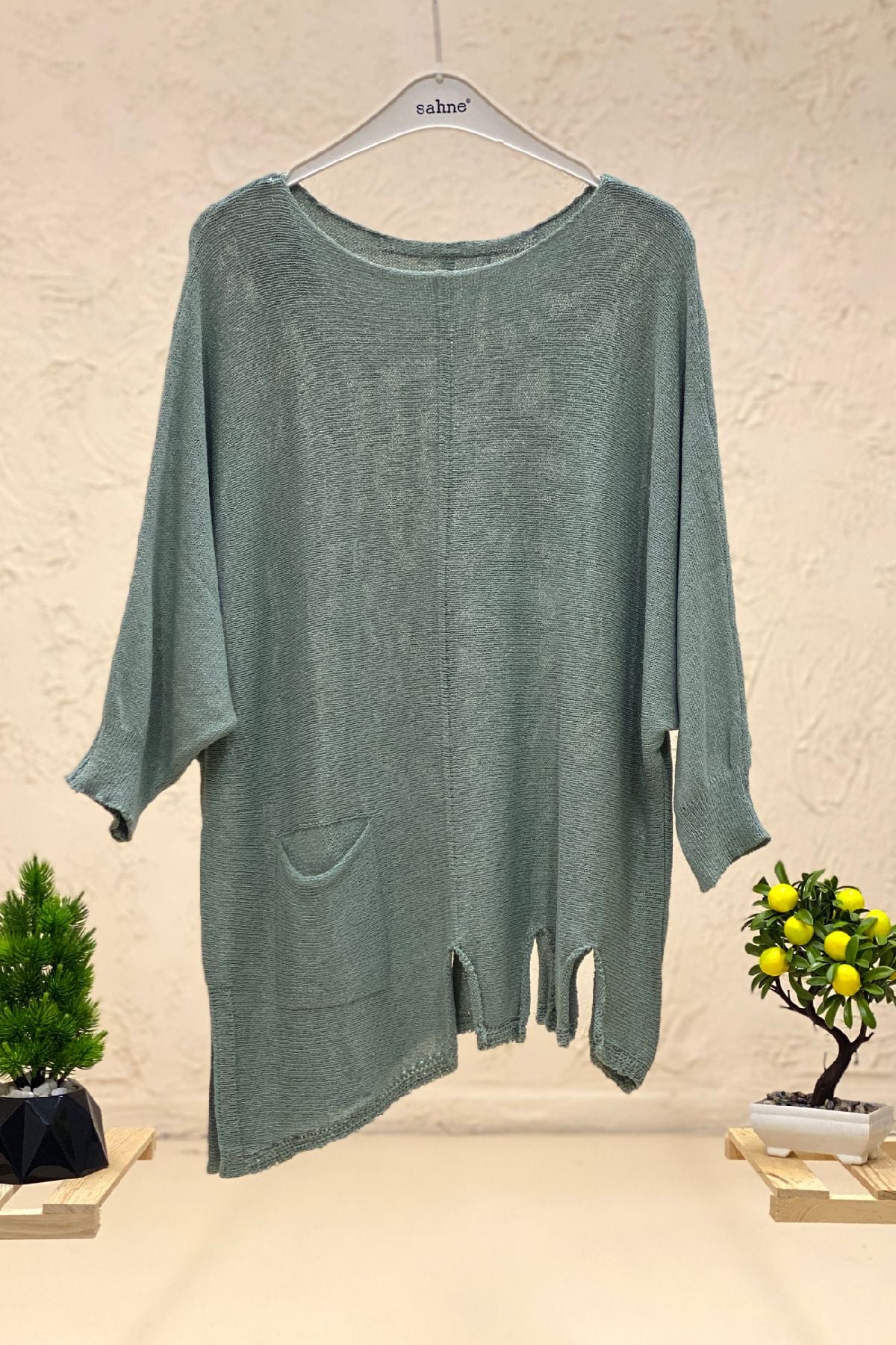 Mercerized Blouse with Capri Sleeve Pockets and Mid Seam Bottom