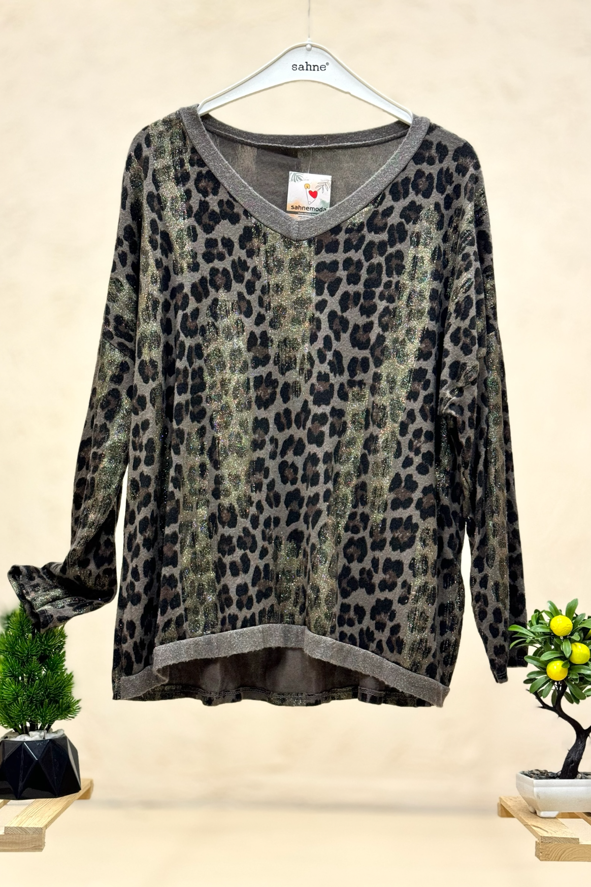 Leopar Desen V Yaka Simli İthal Bluz