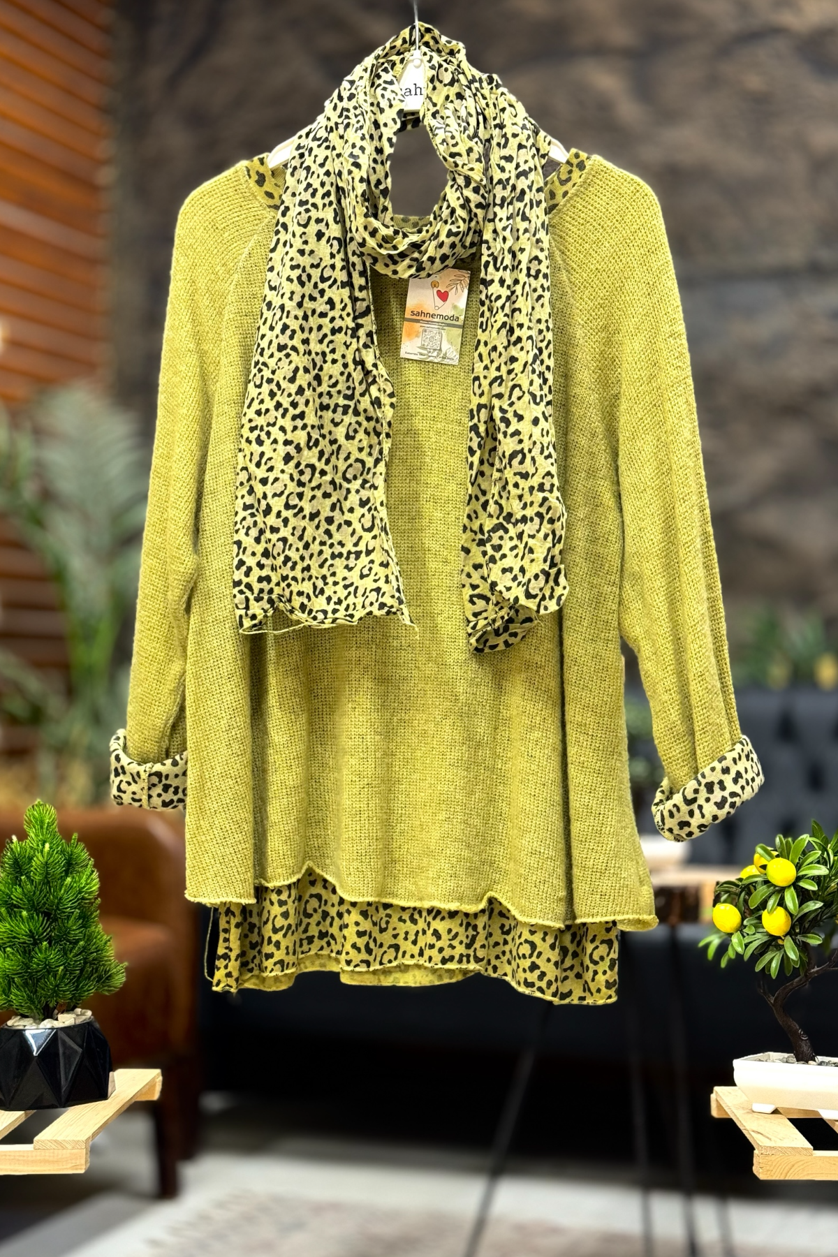 Leoparlı Şallı  İkili Tiftik İthal Bluz