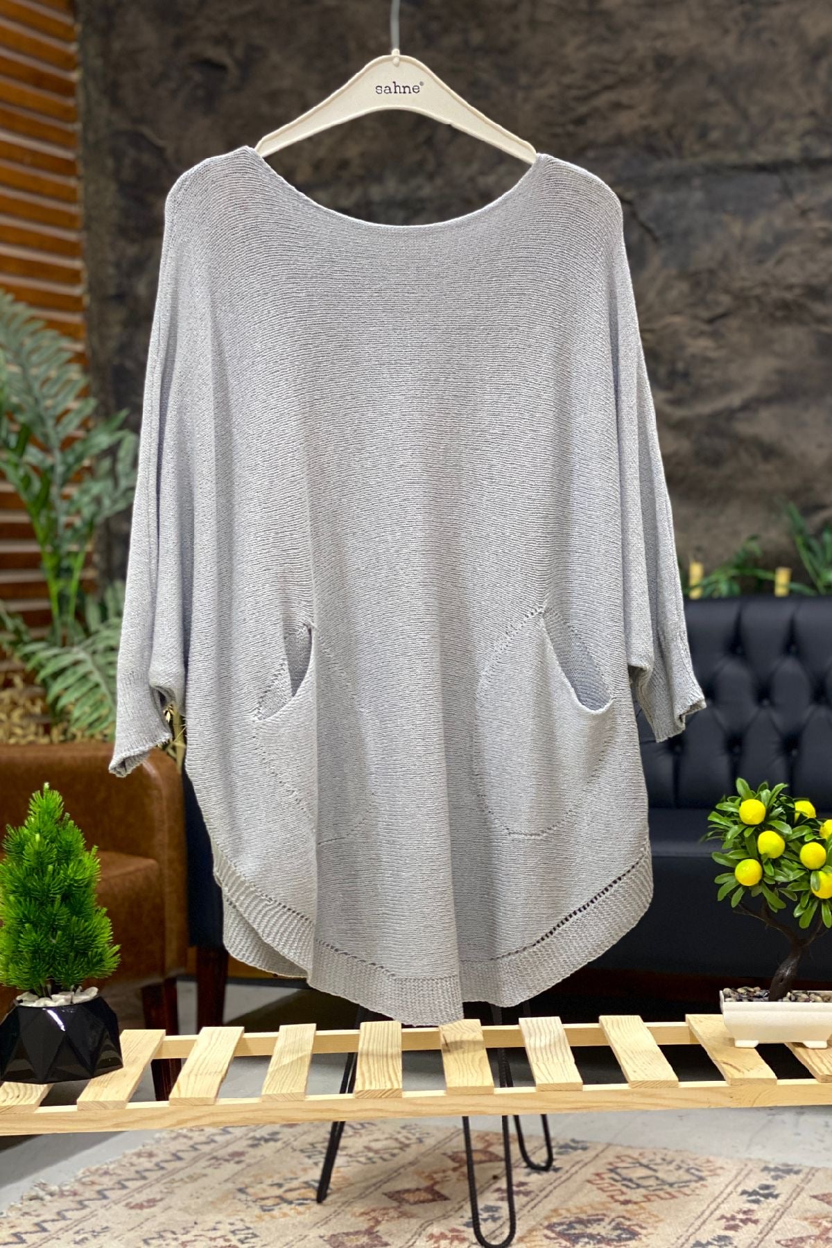 Bat Double Pocket Mercerized Tunic Blouse