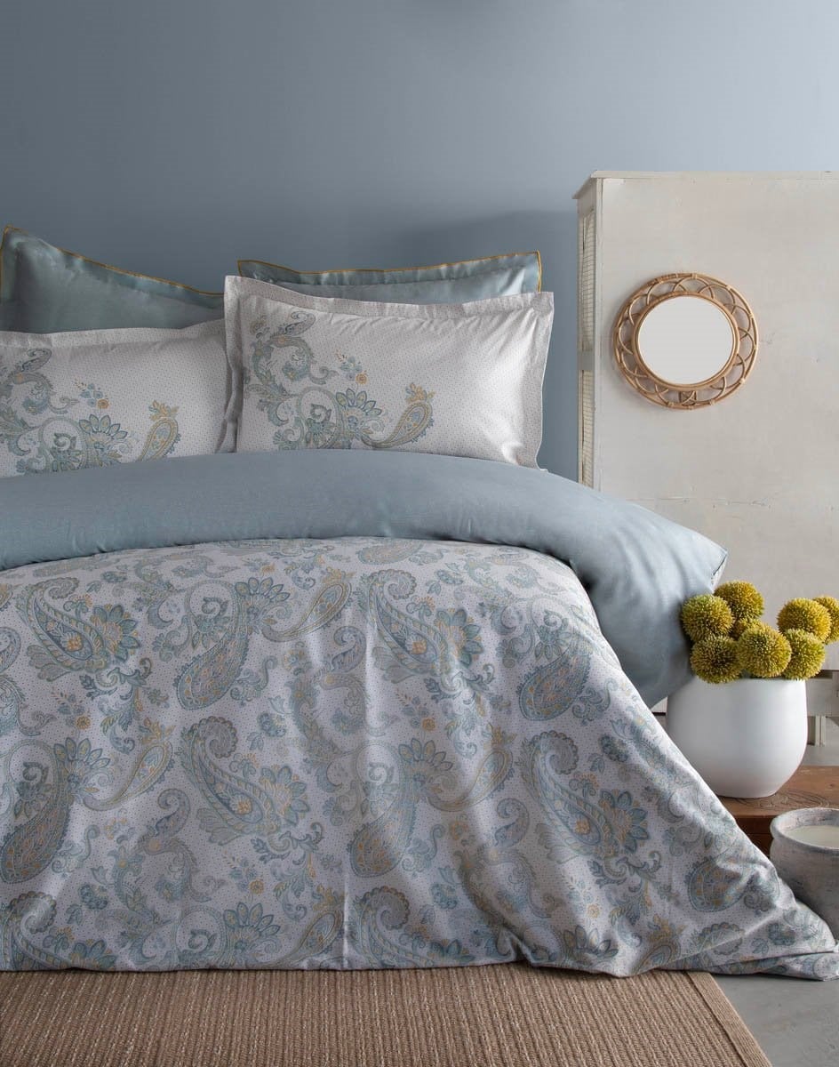 APRICITAS HOME C.K ELEGANCE BAS.SATEN NEVRESIM TK. BERTA INDIGO