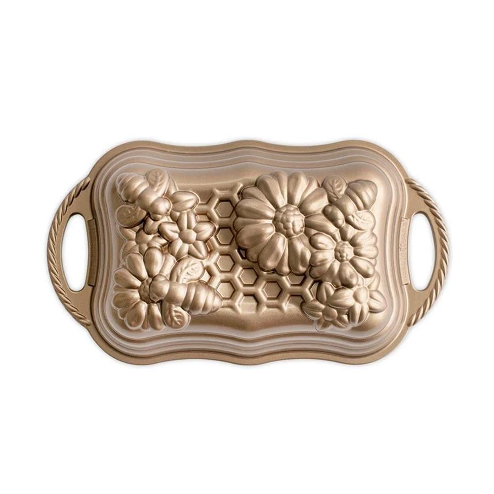 Nordic Ware Bal Peteği Kek Kalıbı 15 x 28 cmNordic Ware