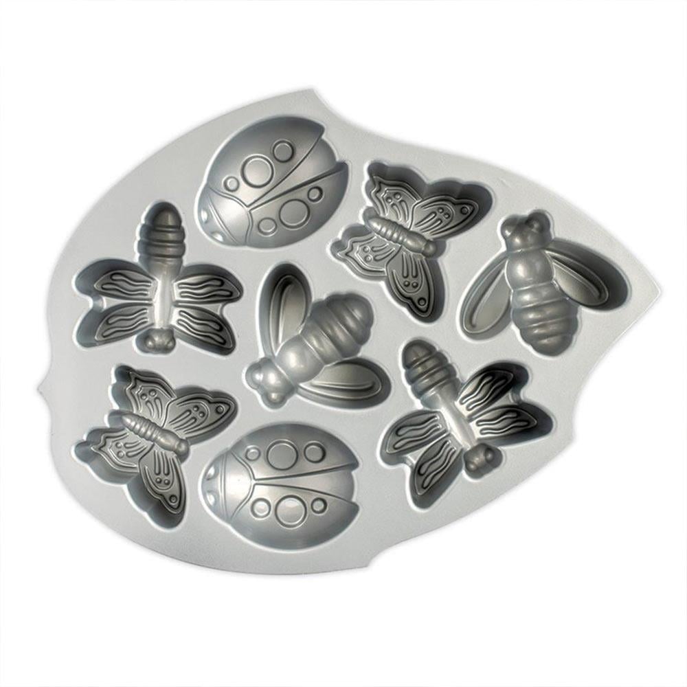 Nordic Ware Mini Uğur Böceği Kek Kalıbı 8'li 28 x 38 cmNordic Ware