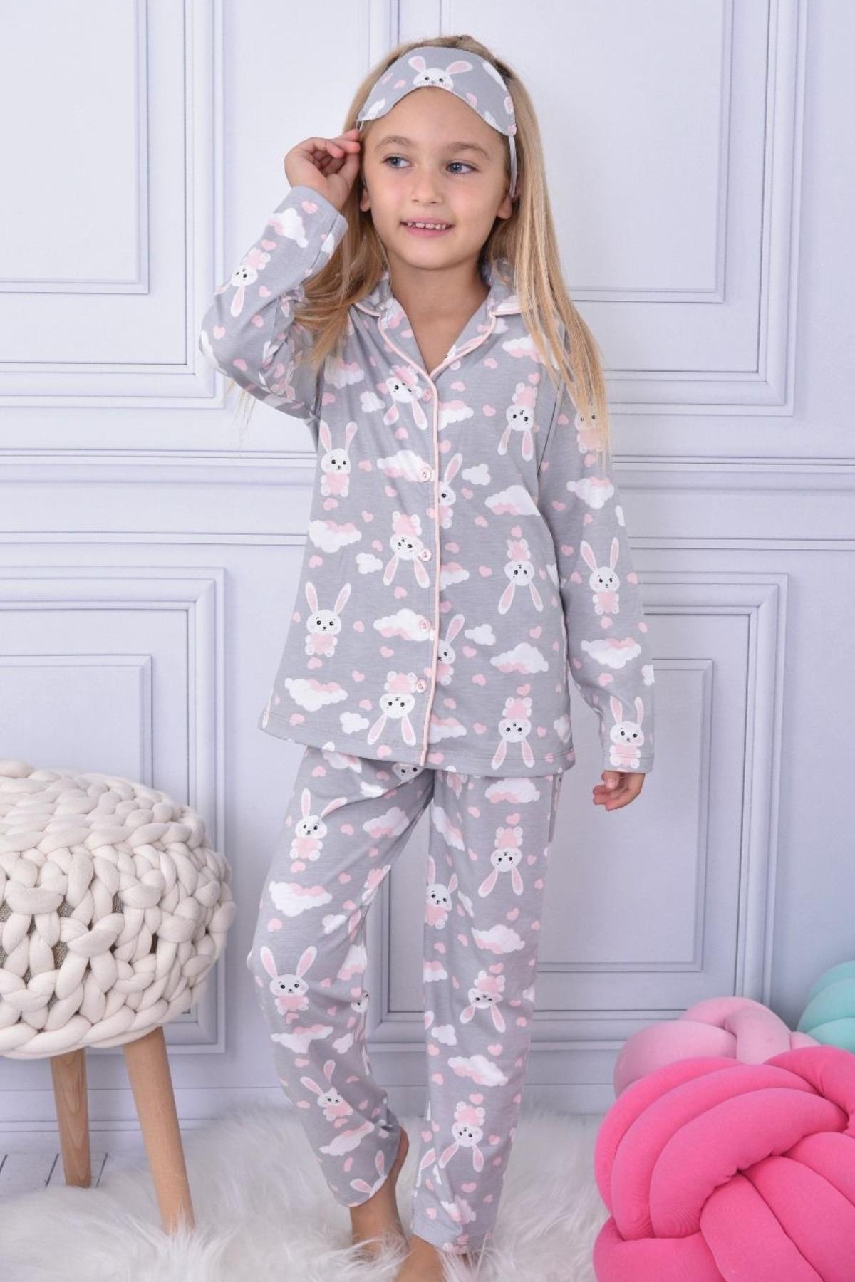 Uzun Kulaklı Tavşancık Desenli Kız Çocuk Pijama Takımı