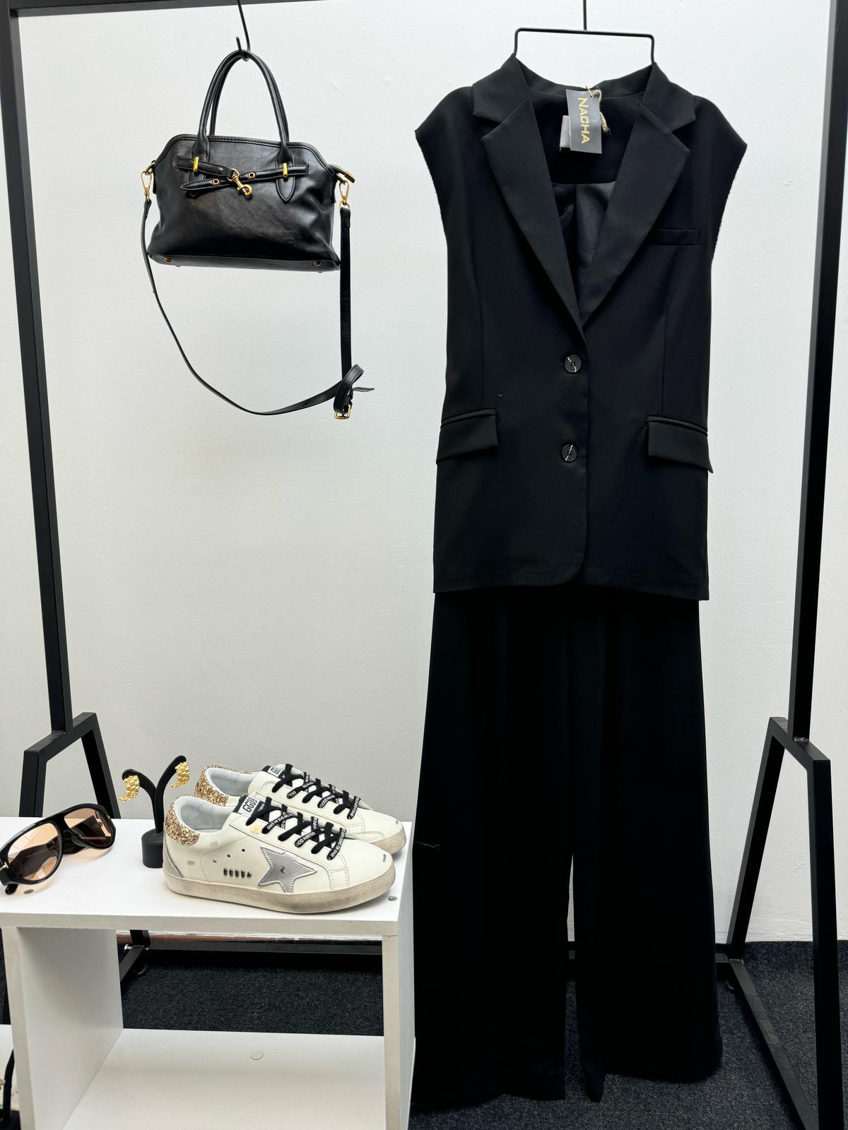 YELEK-PANT SİYAH TAKIM