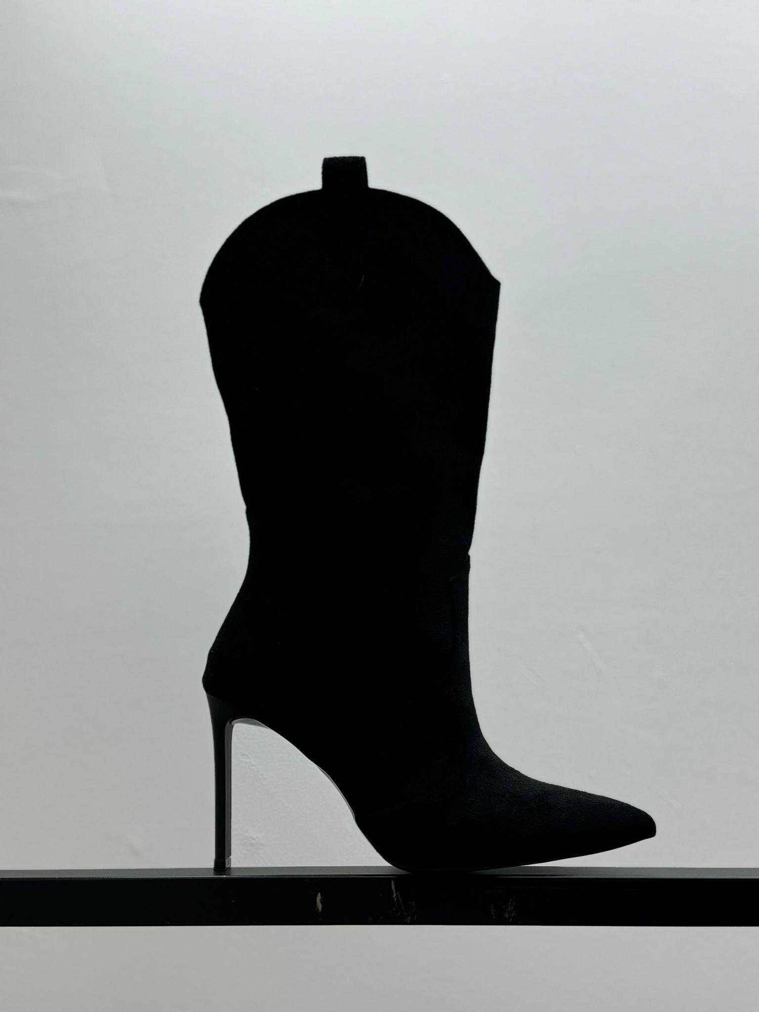 Ray Siyah Süet Sivri Burun Topuklu Çizme