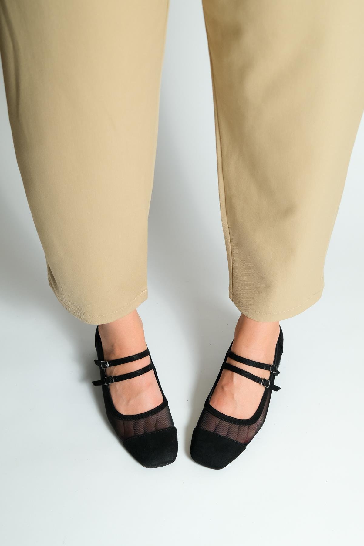 Drake Siyah Tül Detay Çift Bantlı Topuklu Ayakkabı