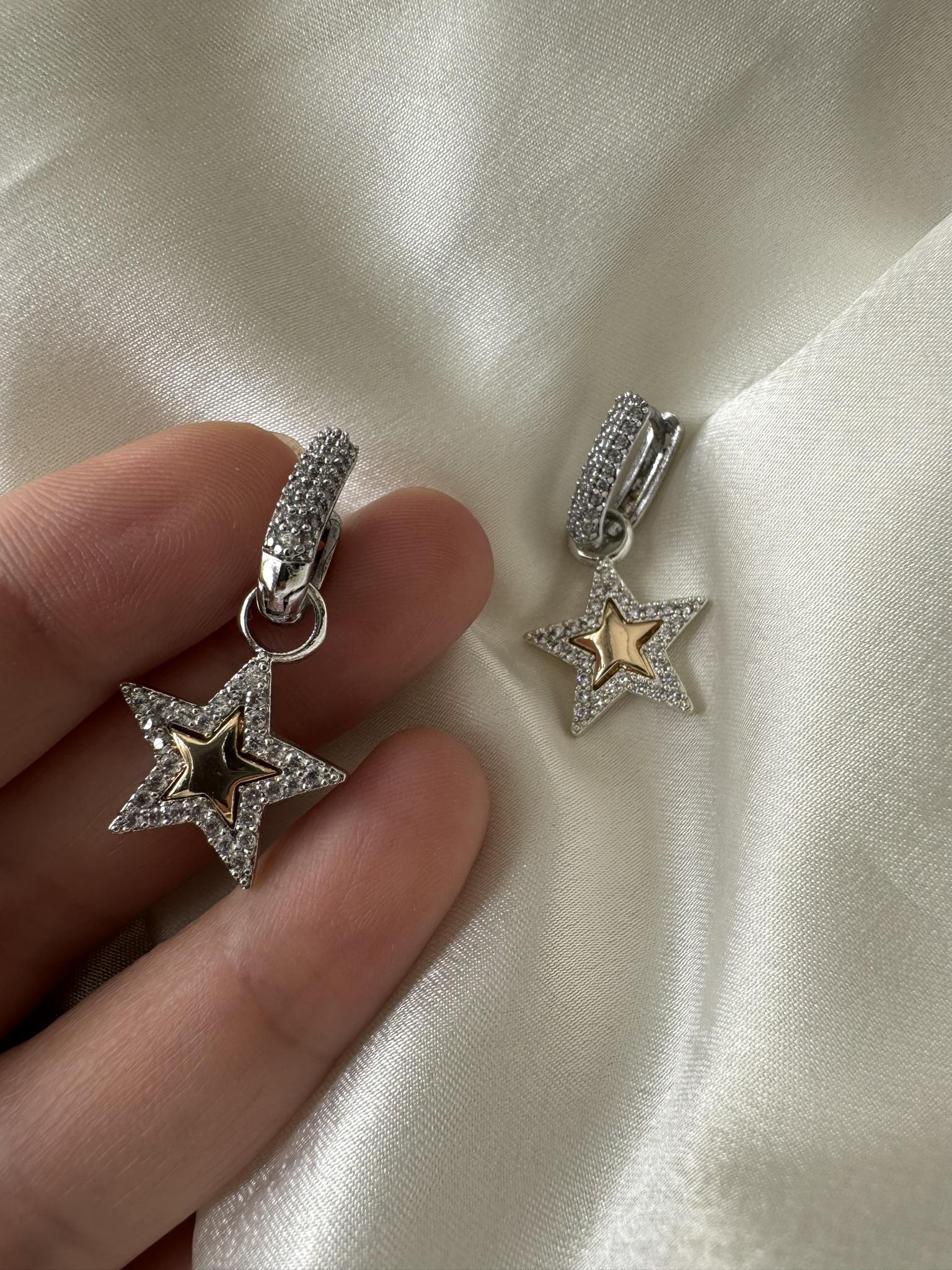 Taşlı Yıldız Gümüş Vip Seri Küpe