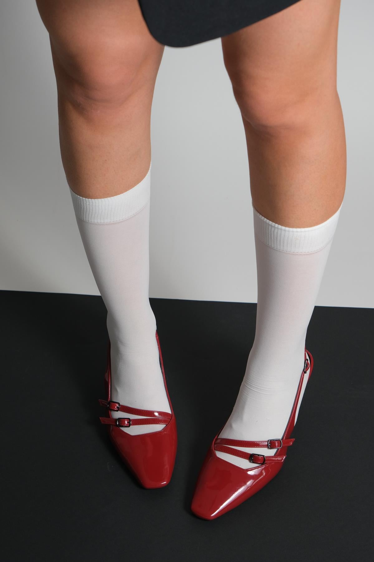 Darcy Bordo Rugan Çift Çapraz Bantlı Arkası Açık Topuklu Ayakkabı