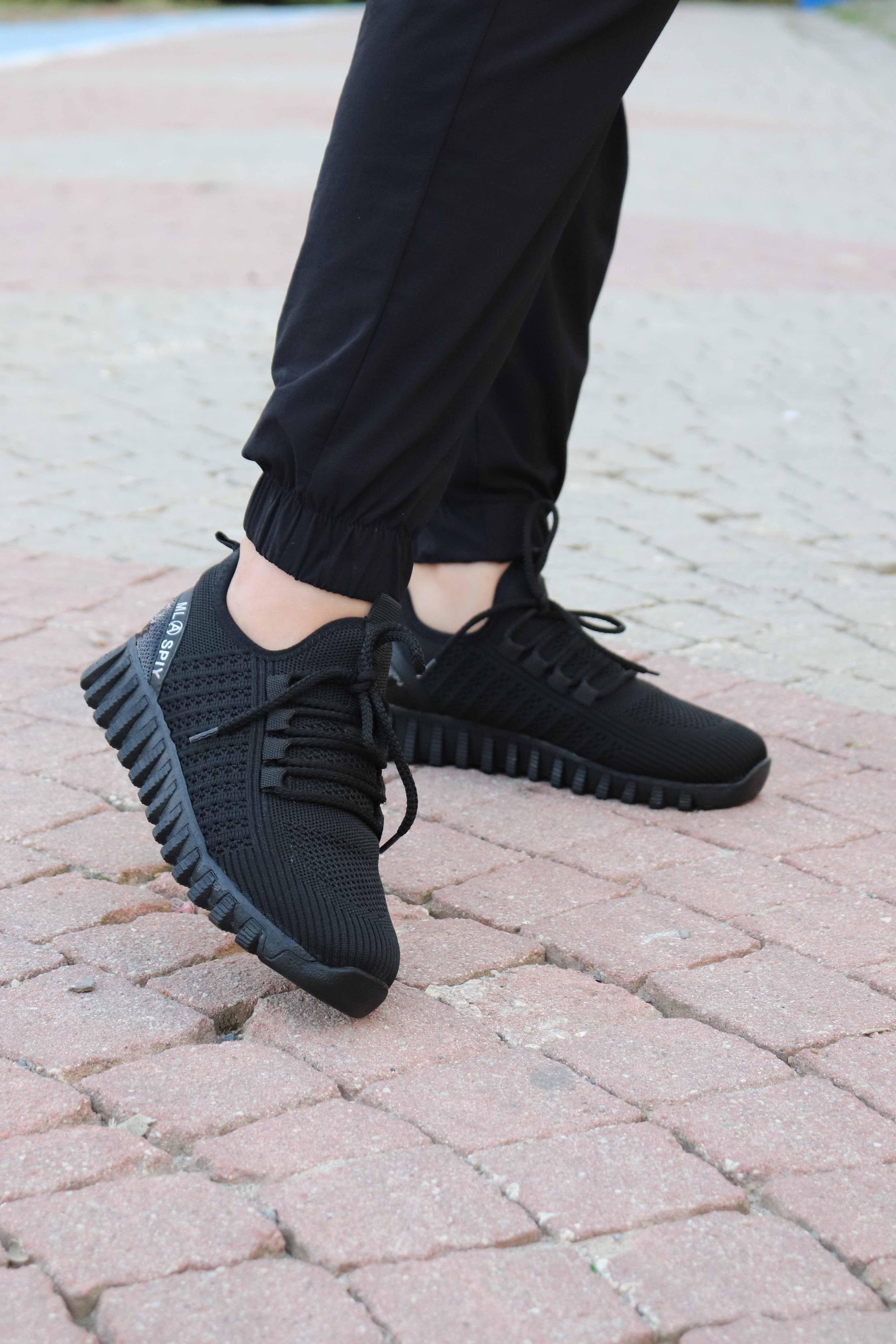 Arkası Payetli Triko Sneaker 611