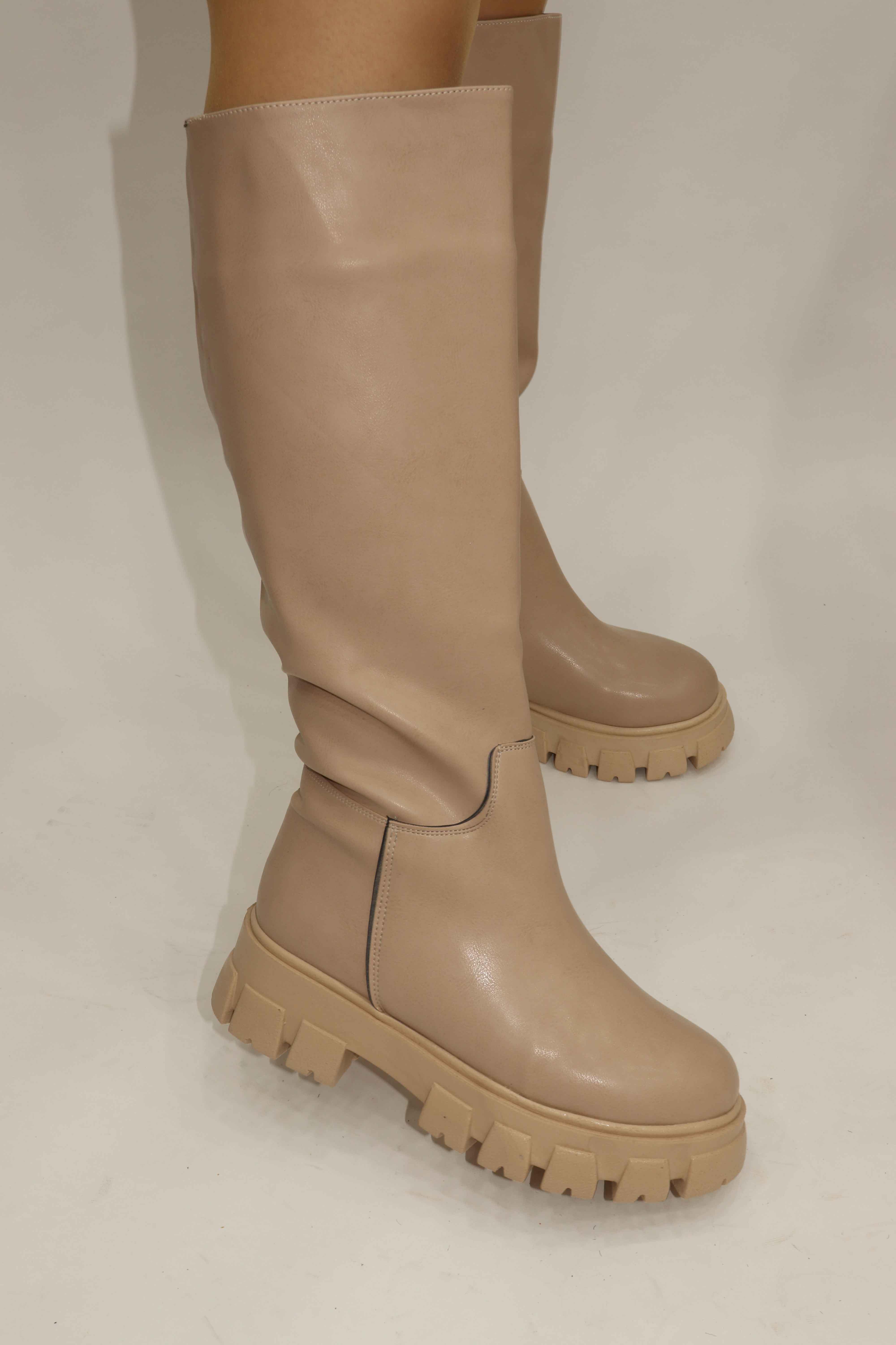 Diz Altı Postal Bot 1942