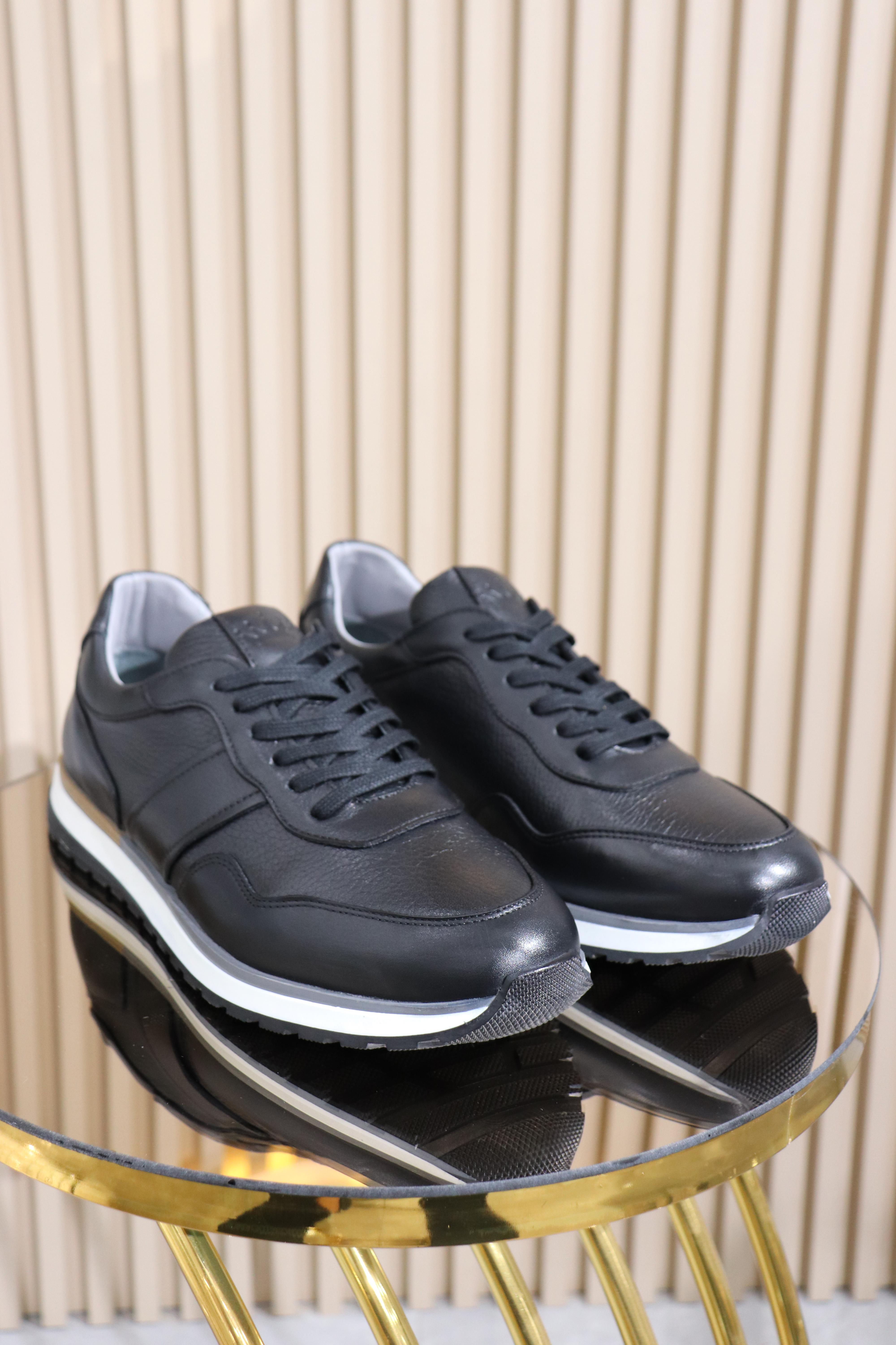 HAKİKİ DERİ BACIKLI ERKEK SPOR AYAKKABI S-008